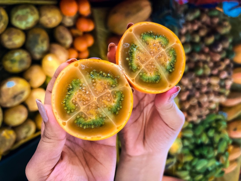 Lulo, una de las frutas más típicas de Santa Marta y el Caribe.